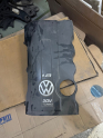 Passat B5 kasa 1.8 motor üst kapağı 058103724G