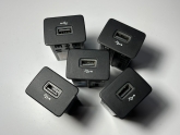 TALİANT SANDERO AKSESUAR PRİZİ USB ORJİNAL 280231389R