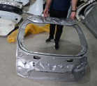 2023/2025 TOYOTA C-HR GRİ BAGAJ KAPAĞI ORJINAL BOYASIZ