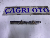 AUDI A3 1.0 TSİ YAKIT DAĞITICI 04C133320F ÇAĞRI OTO MASLAK