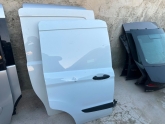 2015-2023 FORD KURYE SAĞ ARKA SÜRGÜLÜ KAPI ORJ ÇIKKA