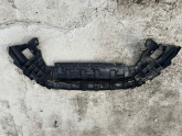 Volvo v40 ön tampon alt destek plastigi