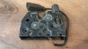 AUDİ A6 A7 KAPUT KİLİDİ 4G0823509C