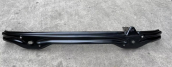 2H0807109 Volkswagen Amarok 17/20 Ön Tampon Demiri