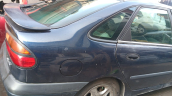 renault laguna 1 sağ arka çamurluk çeyrek