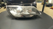 skoda superb sağ ön xenonlu ledsiz far orjinal çıkma