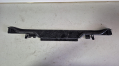 BMW X1 U11 X2 U06 RADYATÖR MUHAFAZA ÜST MONTAJBRAKETİ 17119846973