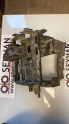 1K1941397A vw golf 5 siğorta kutusu konfor beyni tutucu braketi