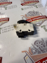 Oto Çıkma Parça / Elektrik / Flaşör Düğmesi / Ford / Focus / Çıkma Parça 