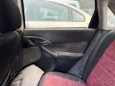 FORD FOCUS 1 SAĞ ARKA KAPI DÖŞEMESİ 98-05 MODEL