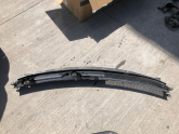 JEEP CHEROKEE KL 14-16 ÖN CAM ALT IZGARASI 68102557