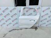 Opel Corsa f sol arka kapı (az hasarlı)