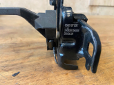 Oto Çıkma Parça / Mekanik / Kaput Açma Mandalı / Renault / Duster / Çıkma Parça 