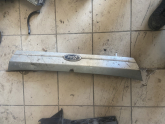 Ford fiesta 09-10 bagaj plakalık üst plastik