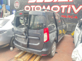 DACIA DOKKER 2019 MODEL SAĞ ARKA SÜRGÜLÜ KAPI