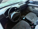 Peugeot 106 ön göğüs lük
