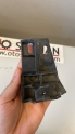 1K1823633 volkswagen golf 6 kaput açma kolu yuvası - braketi