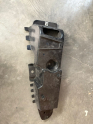 Bmw x3 2009 model TAMPON BRAKETİ X3 ARKA SOL 51123448677 04-11