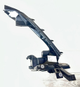 FAR ALT BRAKETİ Q5 16-24  SOL 80A805607