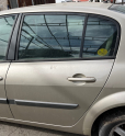 Renault Megane 2 sol arka kapı dolu çıkma orijinal