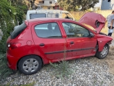 PEUGEOT 206 SAĞ ARKA KAPI CAMI 2010-2012 MODEL