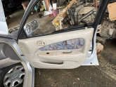 Oto Çıkma Parça / Mekanik / Kapı Kilidi / Toyota / Corolla / Çıkma Parça 