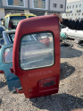 Nissan vanette bagaj kapısı
