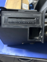 1T0035110 TOURAN 6 DISC CD CHANGER