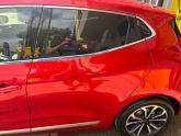 RENAULT CLİO 5 KIRMIZI SOL ARKA KAPI ORJ SÖKME HATASIZ RENKAY