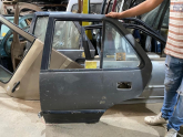 SUZUKİ SWİFT SOL ARKA KAPI ORJİNAL ÇIKMA 1990-1994 MODEL