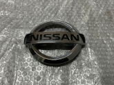 QASHQAİ J11 ÖN ARMA LOGO ORJİNAL 628904EA0B