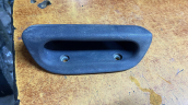 OPEL CORSA B TİGRA A SAĞ KAPI İÇ TUTAMAĞI ÇIKMA 90388408