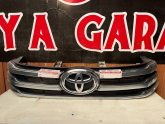 Toyota Hilux ön panjur kaya Garage