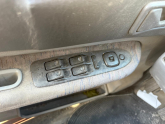 Oto Çıkma Parça / Kaporta & Karoser / Kapı Camları / Mazda / MPV / Çıkma Parça 