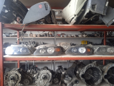 Nissan Almera far