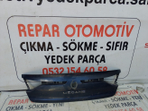 Renault Megane 4 sedan   arka bagaj kaplaması bakaliti 848100212r