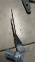 SEAT TOLEDO - LEON 1999-2006 SAĞ ÖN KAPUT MENTEŞESİ 1M0823302B