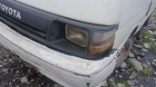 Toyota hiace sol far yedek parça