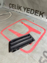 MEGANE 2 SAĞ ÖN SİS FAR ÇERÇEVESİ ORJ-ÇIKMA 8200114157