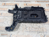 VW Tiguan 09-16 Passat Jetta Akü Alt Plastik Parçası 1K0