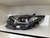 Oto Çıkma Parça / Elektrik / Far / Toyota / Auris / Çıkma Parça 