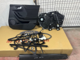 Ford Puma sağ ön kapı kartonu cam krikosu