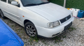 Volkswagen Polo sağ arka kapı