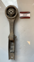 6Q0199851AP Seat toledo 2012-19 1.6 tdi cay şanzıman alt kulağı