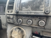 VOLKSWAGEN TRANSPORTER T6 KLİMA PANELİ ÇIKMA ORJİNAL