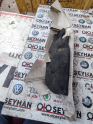 3G5867766C Passat b8 arka direk alt  döşeme sağ
