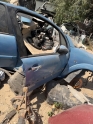 Citroën C3 sağ ön kelebek camı