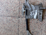 Audi A4 sağ arka cam krikosu