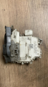 8K0839015H audi  Q3  sol arka kapı kilidi
