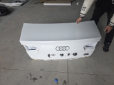 2012/2018 AUDİ A6 BEYAZ BAGAJ KAPAĞI ORJINAL BOYASIZ